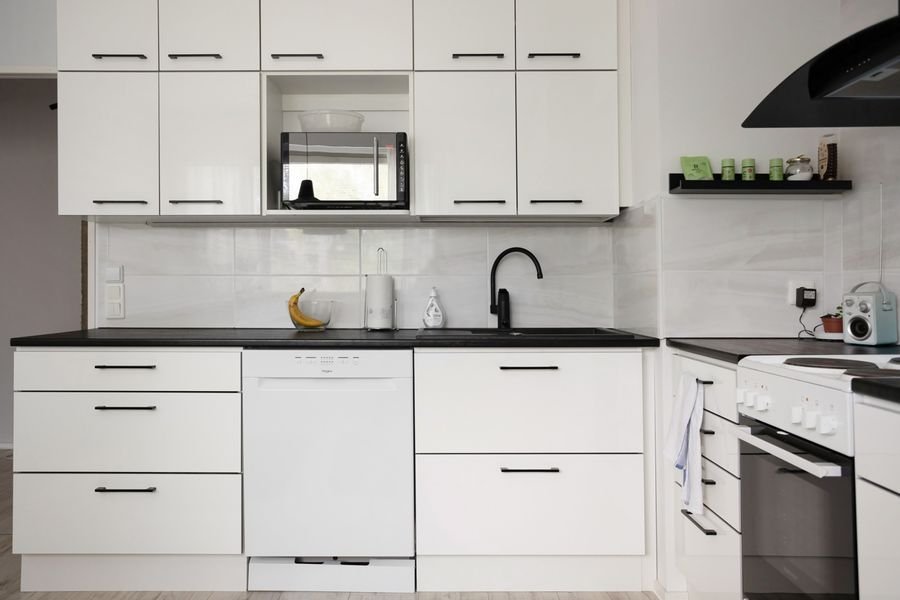 Custom kitchen cabinetry inspiration photo
